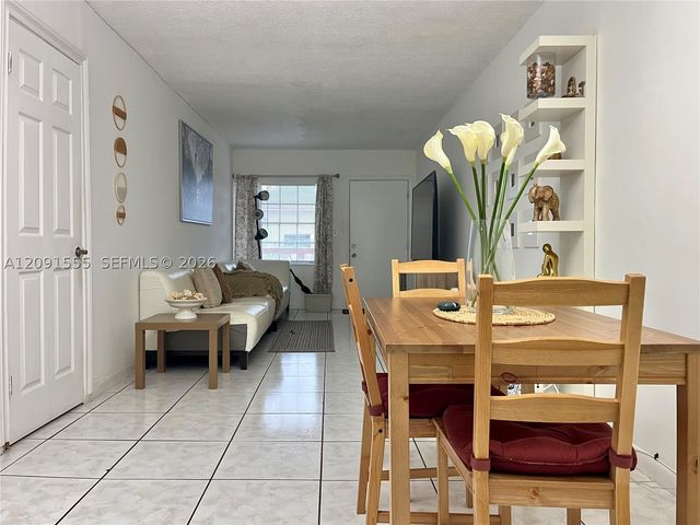 11855 NE 19th Dr 45, North Miami, FL 33181