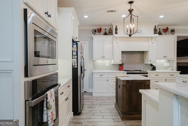 506 Southern Woods Trail, Kathleen, GA 31047