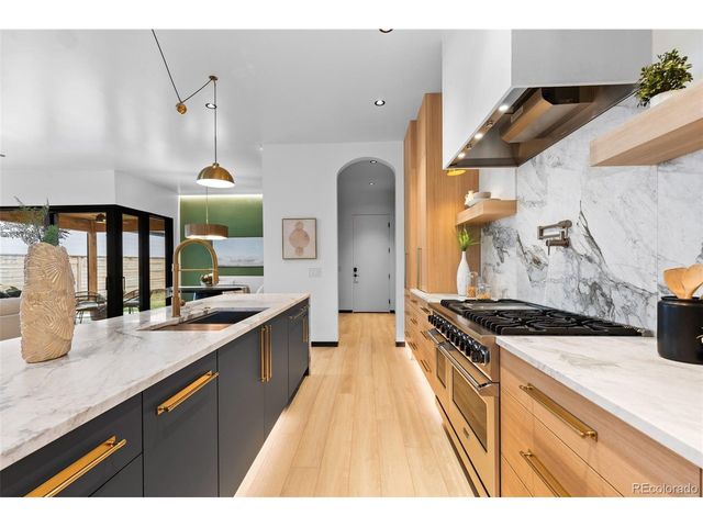 1525 S Milwaukee St, Denver, CO 80210