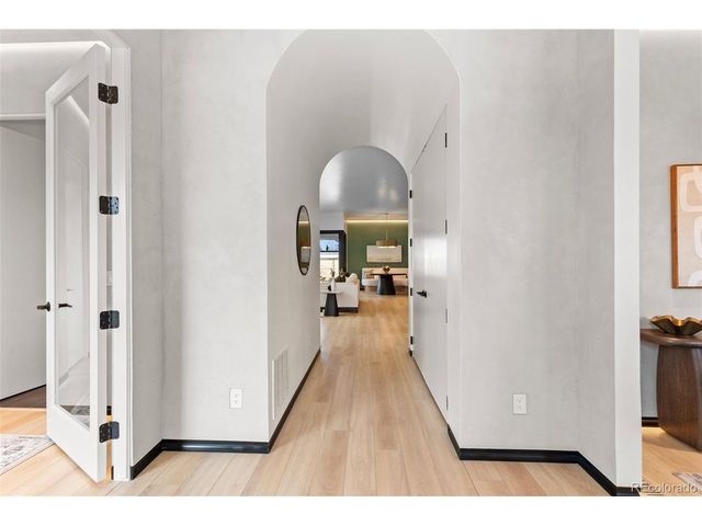 1525 S Milwaukee St, Denver, CO 80210