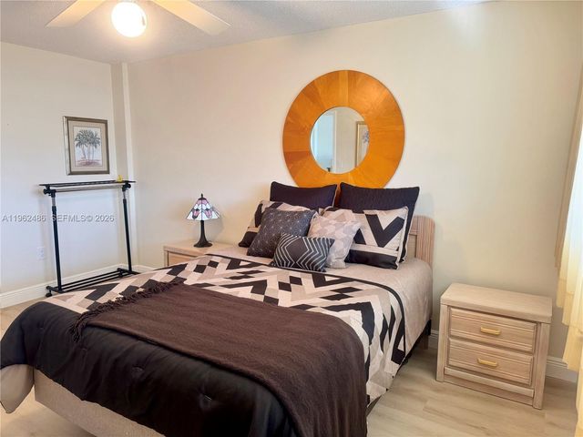 3750 NE 169 ST Apt.G.405, North Miami Beach, FL 33160