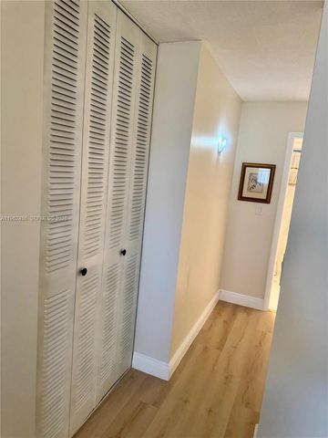 3750 NE 169 ST Apt.G.405, North Miami Beach, FL 33160