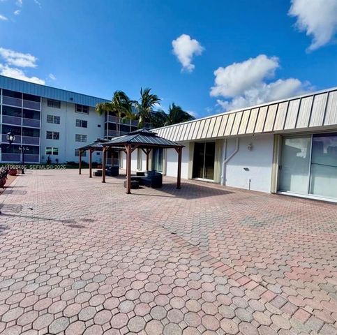 3750 NE 169 ST Apt.G.405, North Miami Beach, FL 33160