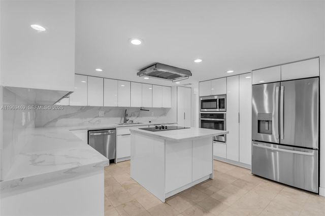 1769 Wa Kee Na Dr 0, Miami, FL 33133