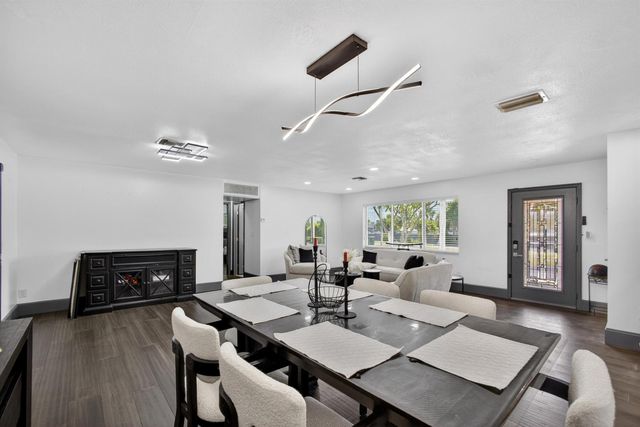 5500 West Place, Mangonia Park, FL 33407