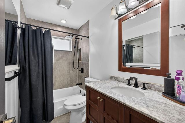 5500 West Place, Mangonia Park, FL 33407
