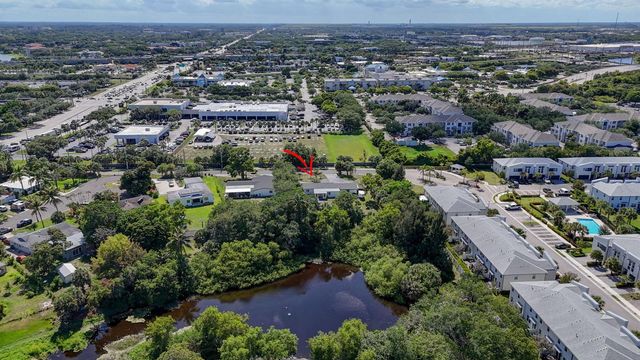 5500 West Place, Mangonia Park, FL 33407