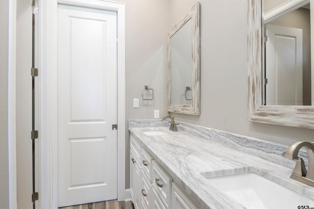 2142 FAWN CROSSING, Gilmer, TX 75644