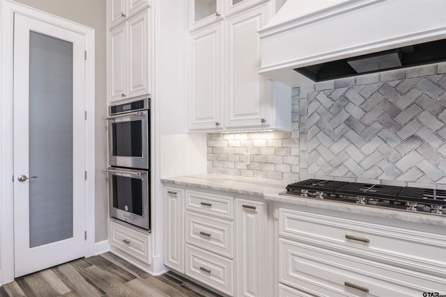 2142 FAWN CROSSING, Gilmer, TX 75644