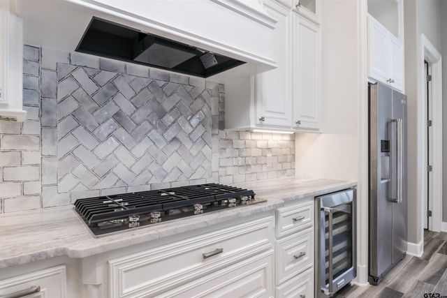 2142 FAWN CROSSING, Gilmer, TX 75644