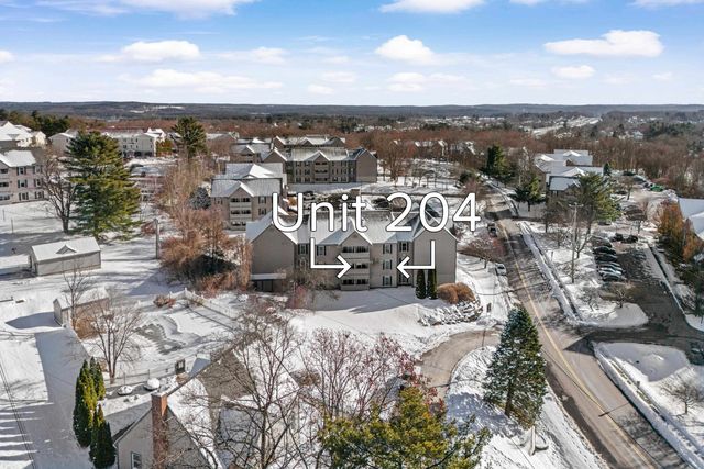 90 Eastern Ave Apt 204, Manchester, NH 03104