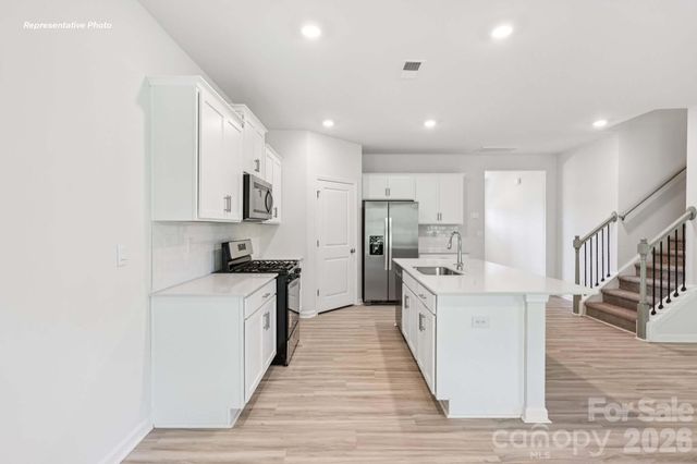 536 Dazzle Loop, Newton, NC 28658