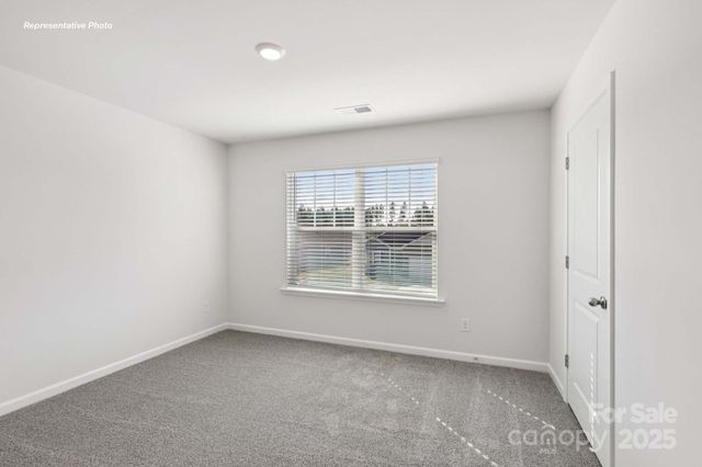 536 Dazzle Loop, Newton, NC 28658