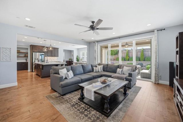 19221 Eagle View Drive, Morgan Hill, CA 95037