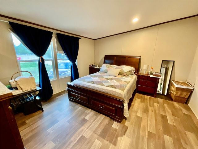 128 Ciervo ST, Cedar Creek, TX 78612