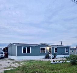 128 Ciervo ST, Cedar Creek, TX 78612