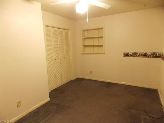 1004 Hillcroft Road, Browns Summit, NC 27214