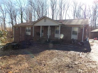 1004 Hillcroft Road, Browns Summit, NC 27214