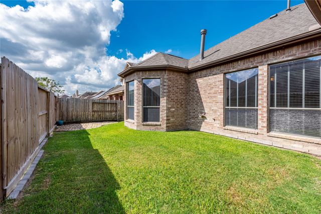 24211 Bella Florence Drive, Richmond, TX 77406