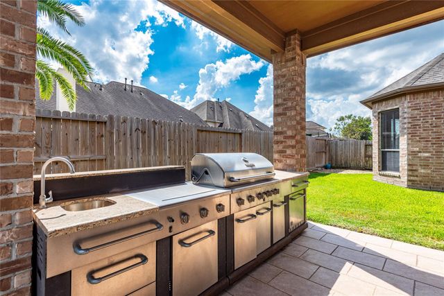 24211 Bella Florence Drive, Richmond, TX 77406