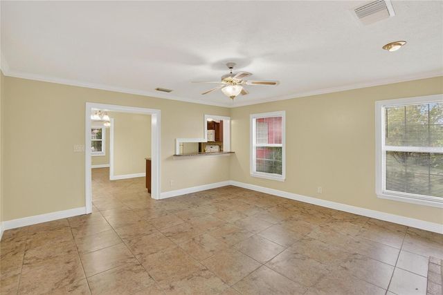 3605 W FLORA STREET, Tampa, FL 33614