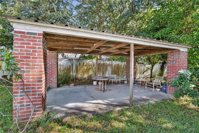 3605 W FLORA STREET, Tampa, FL 33614