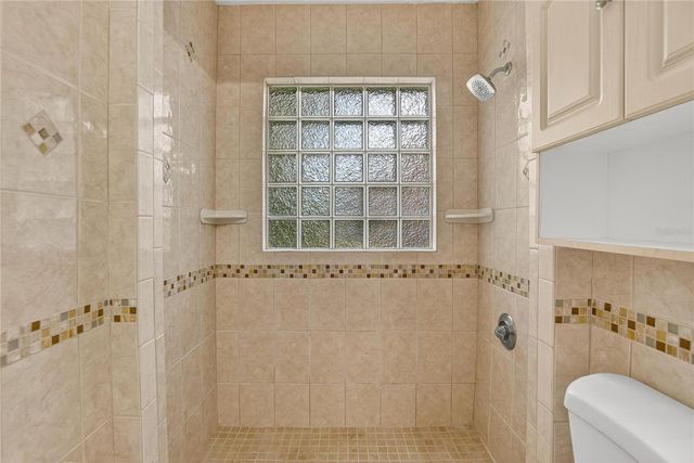 3605 W FLORA STREET, Tampa, FL 33614