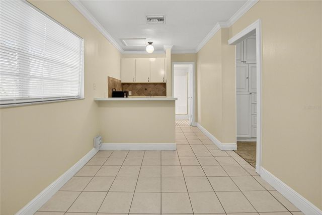 3605 W FLORA STREET, Tampa, FL 33614