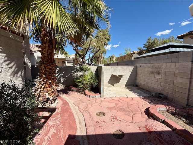 1057 Country Skies Avenue, Las Vegas, NV 89123