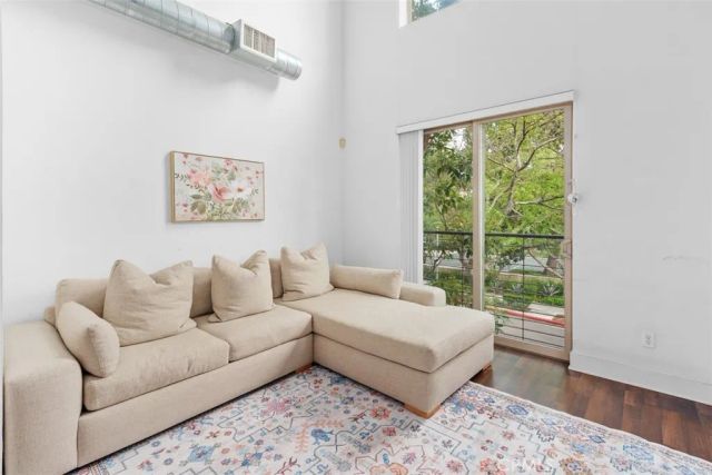 19 Delancy, Irvine, CA 92612