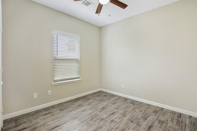 4649 Carmen Street A, Houston, TX 77051