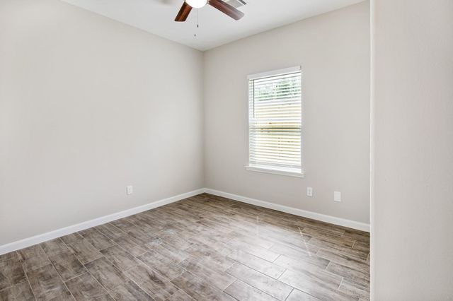 4649 Carmen Street A, Houston, TX 77051