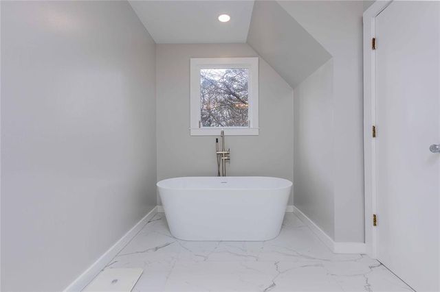 2474 Skyland Trail NE, Atlanta, GA 30319