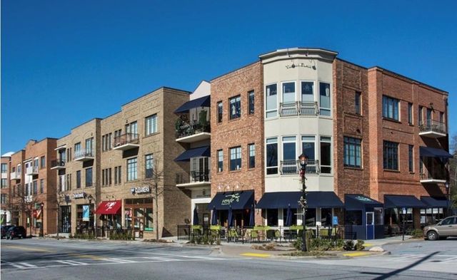 2474 Skyland Trail NE, Atlanta, GA 30319