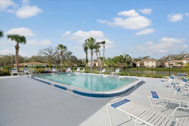 2719 51ST AVENUE W, Bradenton, FL 34207
