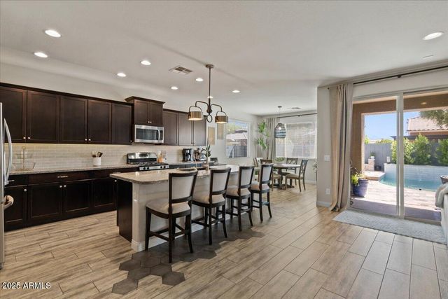 18467 W STATLER Street, Surprise, AZ 85388