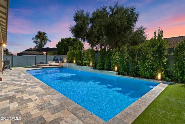 18467 W STATLER Street, Surprise, AZ 85388