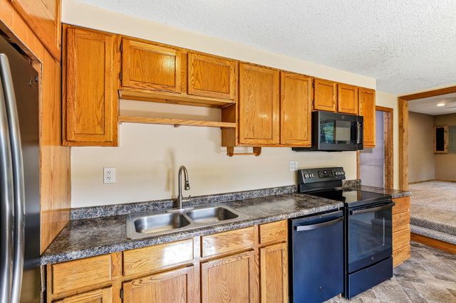 727 Elm Street, Anoka, MN 55303
