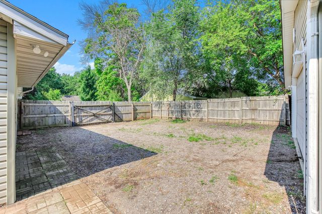 727 Elm Street, Anoka, MN 55303