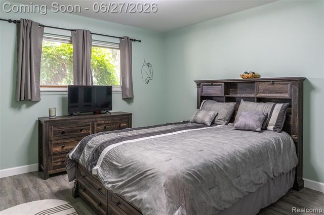 33818 King Richard Drive, Sterling Heights, MI 48310