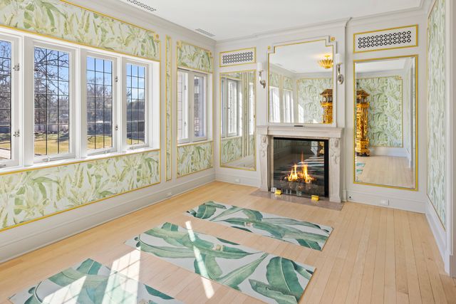 919 HILL Road, Winnetka, IL 60093