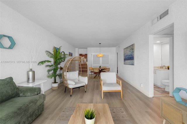 4001 S Ocean Drive 12D, Hollywood, FL 33019