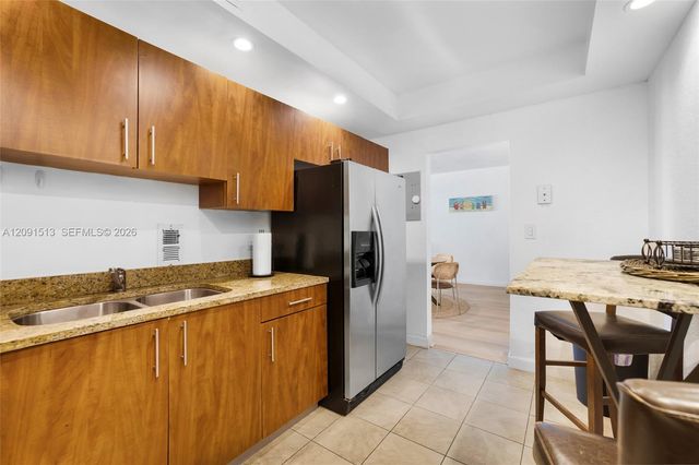4001 S Ocean Drive 12D, Hollywood, FL 33019