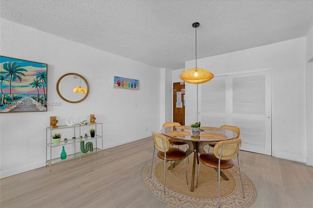 4001 S Ocean Drive 12D, Hollywood, FL 33019