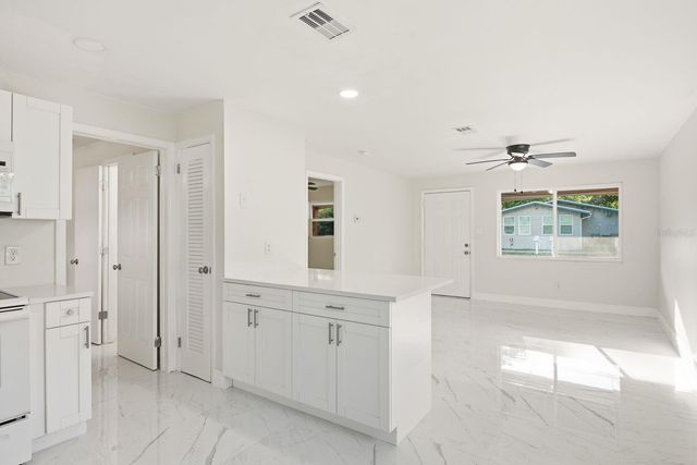 708 PENNSYLVANIA AVENUE, Clearwater, FL 33755