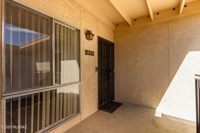 455 S Camino Seco, Tucson, AZ 85710