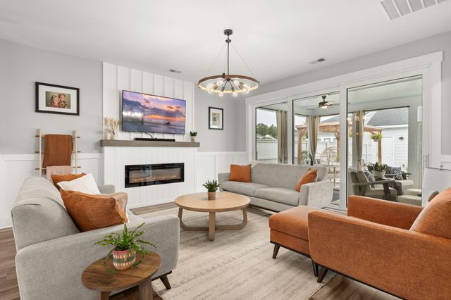 108 Jackson Pond Court, Summerville, SC 29486