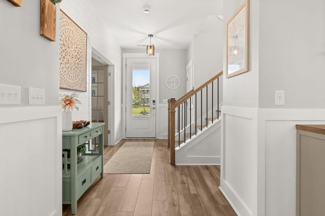 108 Jackson Pond Court, Summerville, SC 29486