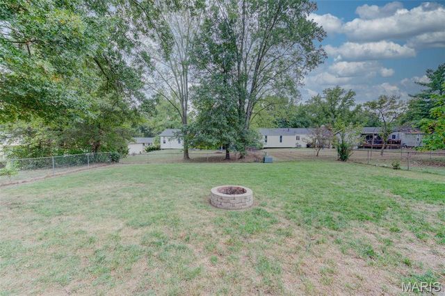 752 Rockridge Drive, Manchester, MO 63021
