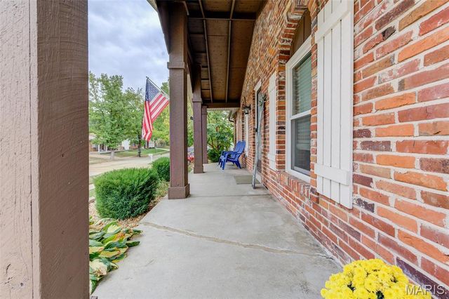 752 Rockridge Drive, Manchester, MO 63021